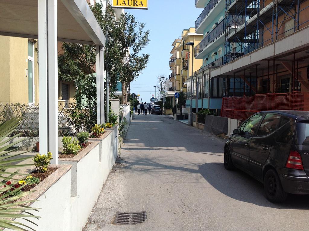Hotel Laura Rimini Exterior foto